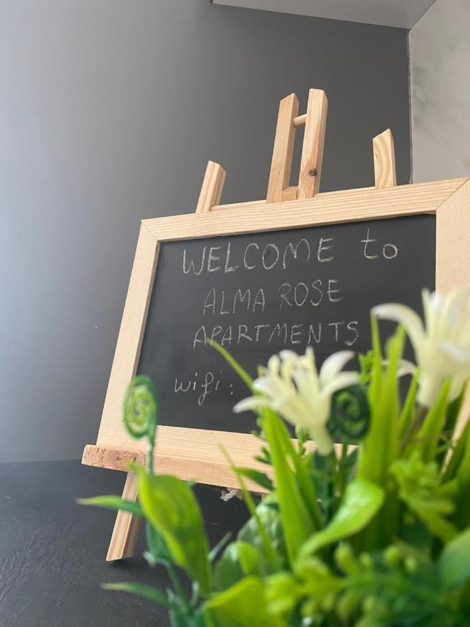 Alma Rose Apartment コルチャ エクステリア 写真